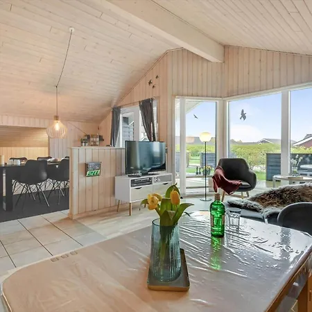 펜션 C11327-tarm-sortbaervej-23 *